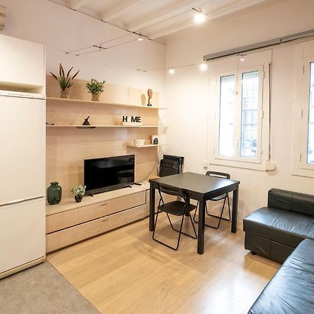 Nice Apartment In Sants Barcelona Eksteriør billede
