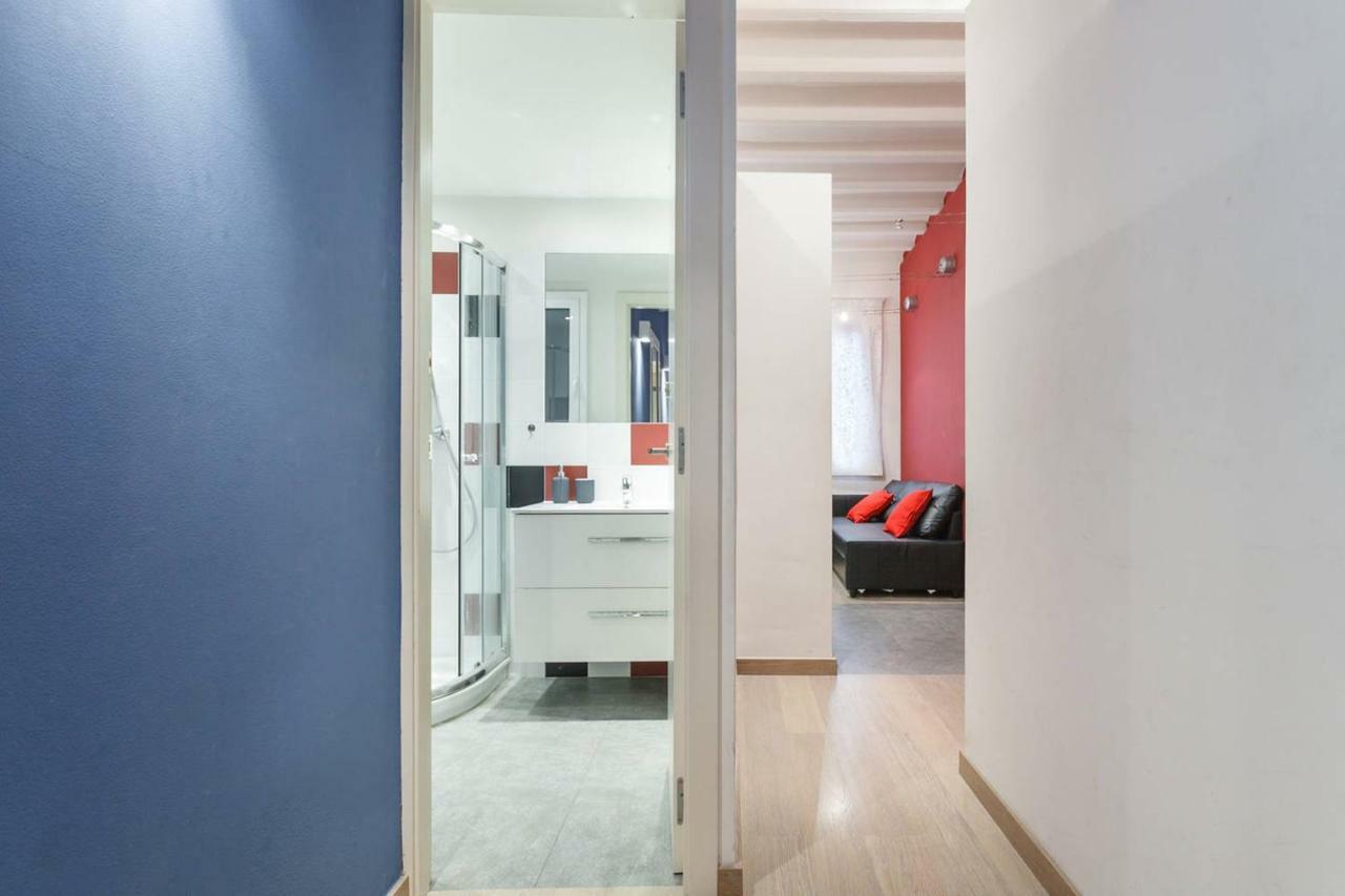 Nice Apartment In Sants Barcelona Eksteriør billede